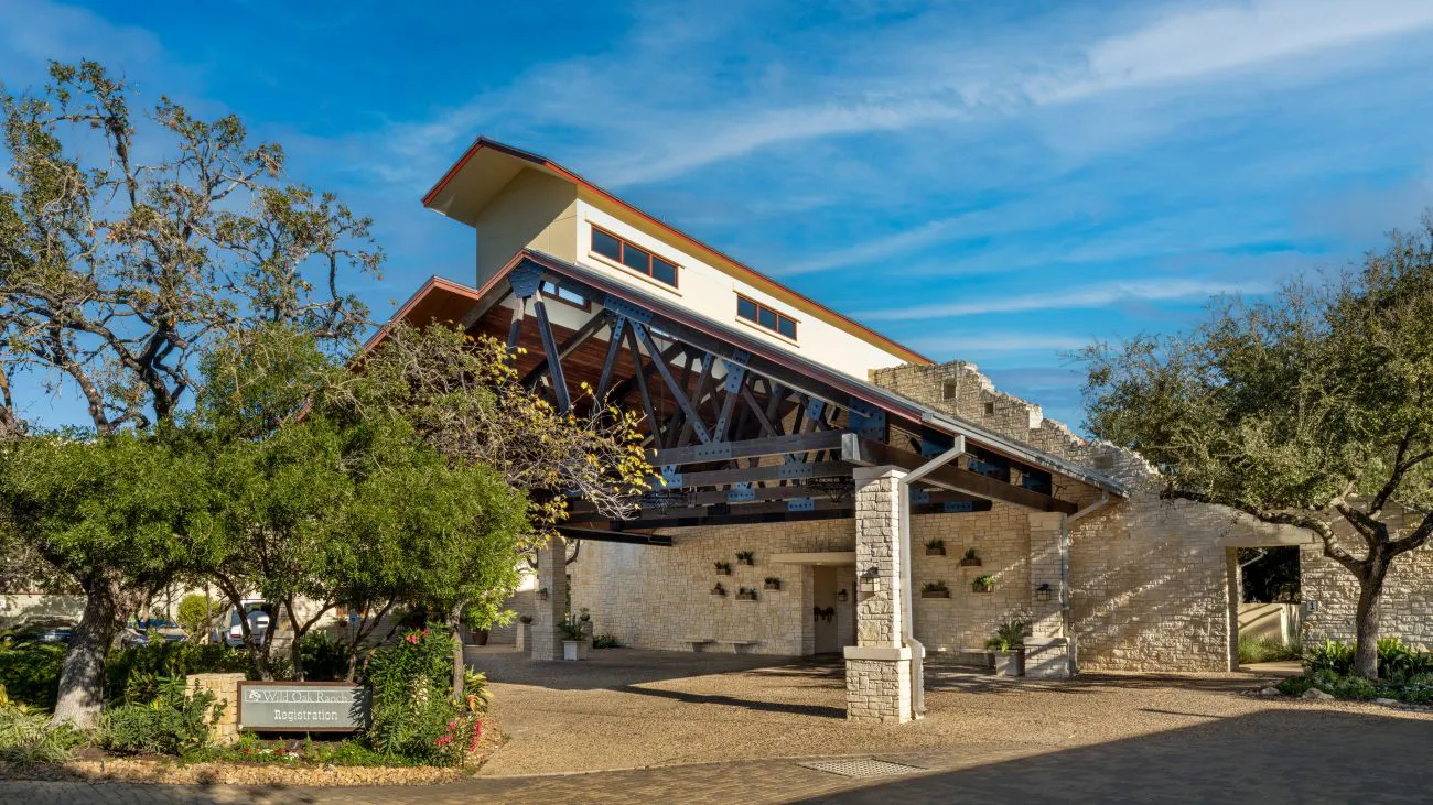 The porte cochere at Hyatt Vacation Club at Wild Oak Ranch
